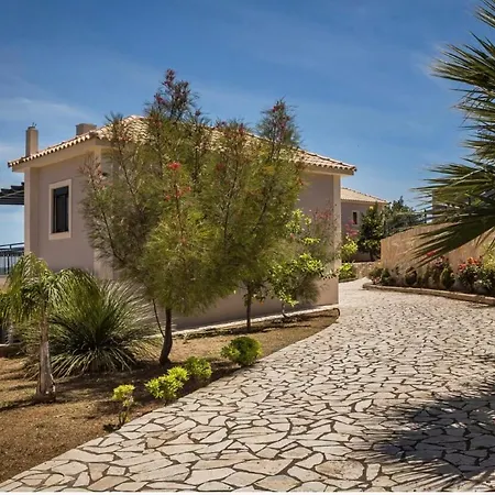 Peaceful House With An Awesome View בית נופש *